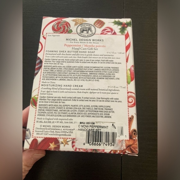 Michel Design Works Peppermint Hand Care Gift Set. Includes hand soap& cream - Picture 4 of 4